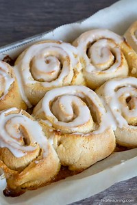 Fluffy Gluten Free Lemon Rolls
