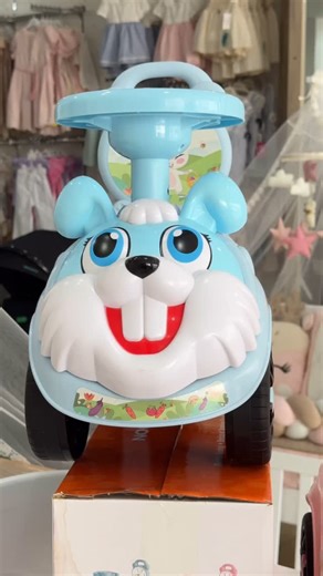  Voiture en Plastique pour Enfant 戮 Un jouet incontournable pour...