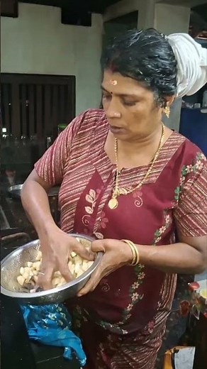 How about making pumpkin butter curry 😍❤️#venivlogs #viralvideos #virashorts #dayinmylife #lunchr...