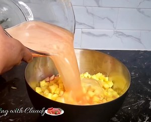 My family didn't stop eating this All natural Fruit Salad/Fruit Punch I used Mango Watermelon Oranges Pineapple | Cooking With Claudy