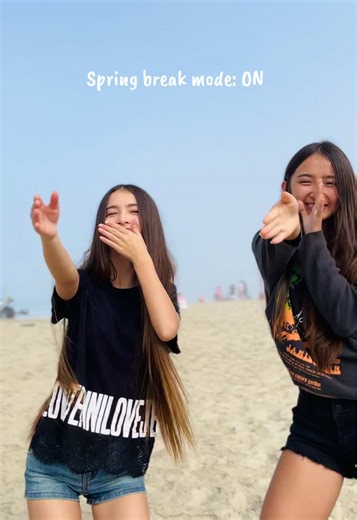 Spring break 🏝️ #beach #dance #sisters #trending #fupageee | dances