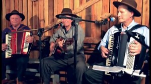 177K views · 5.3K reactions | TRIO DOS AMIGOS TRIBUTO A ELVIS PRESLEY | Heroi farrapo | Facebook