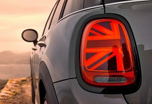 Charismatic Simplicity: BMW plant neues Design für elektrische MINIs