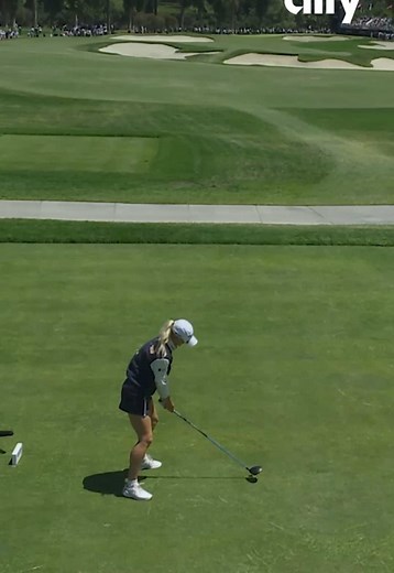 Tied at the Top: Charlie Hull's Eagle Chance and Tight Finish