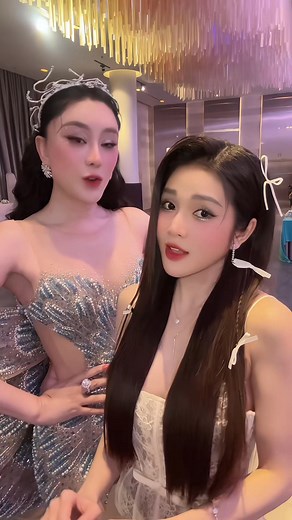 90K views · 724 reactions | Sao lâu rồi không thấy em quen ai @ | Lâm Khánh Chi Store | Facebook