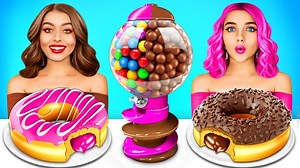 100 Layers of Bubble Gum vs Chocolate Food Challenge! | Ratata