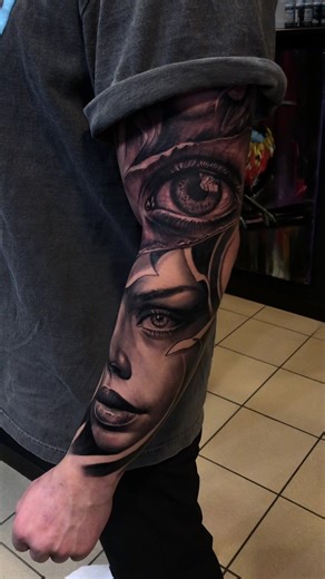 Stunning Black and Grey Tattoo Designs