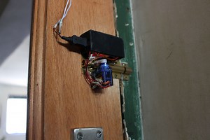 Bluetooth Door Lock (Arduino)