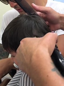 little men at the barbershop Barber @boscolobos #labarbieriadichioggia 💪✔️ #migliorarsi #barbershop #capellicorti #sottomarina #hairstyle #barberfamoso #labarbieriadichioggia #barbershopsottomarina original #boscolobos | Chioggia barbershop simone - the cegion -