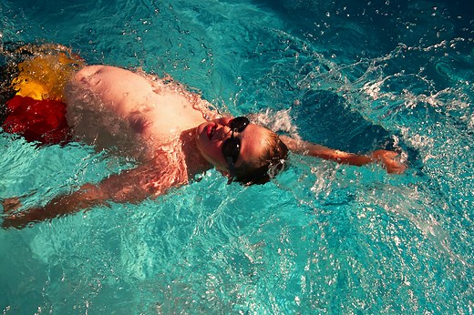 Chlorine Allergy | Causes, Symptoms & Treatment | ACAAI Public Website