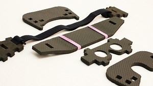 Frog Designs A Distraction Device For Burn Patients In Pain