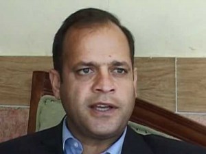 Nearly 500 Taliban flee in daring Afghan jailbreak