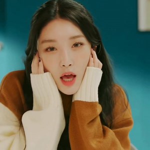 7.8K views · 1.1K reactions | YESUNG X CHUNGHA - WHATCHA DOIN' | ᴅᴀɪʟʏ ᴋᴘᴏᴘ sᴏɴɢs | Facebook