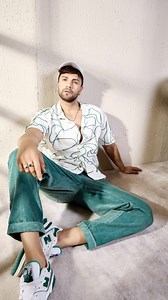 3.3K views · 5 comments | POSING 101 with our homeboy @muzamil_b . . . #fugazee #streetwear #streetwearindia #modelshoot #shootdiary #posingtips #fashionmodel | Fugazee | Facebook