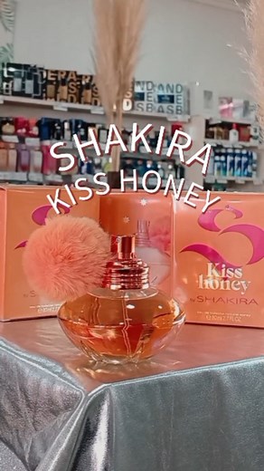 Nueva incorporación de Shakira: Kiss Honey | Perfumerías Noemí Morel