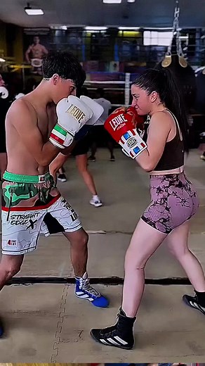 #boxing🥊 #fighter #foryoupagе #videoviraltiktok #movtivation #fpy #tips #trike #Dance