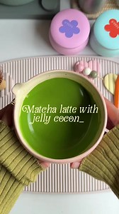 มัทฉะโทนถั่วกับวุ้นมะพร้าว สูตรง่าย (Matcha latte)