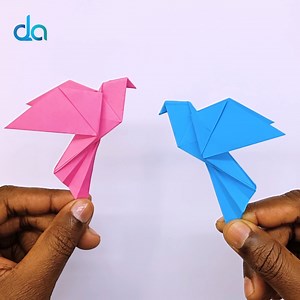 In this video, you'll learn how to make a beautiful origami bird with easy-to-follow, step-by-step instructions. #craft #origami #diy | DIY Crafts & Art