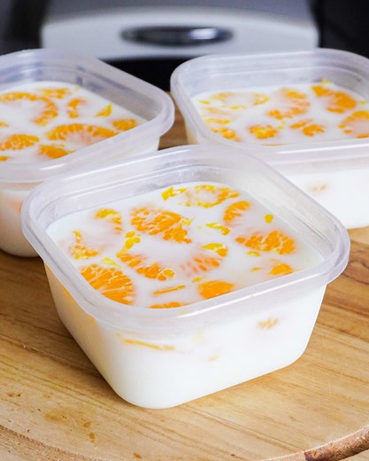 タッパーで簡単みかん牛乳プリン