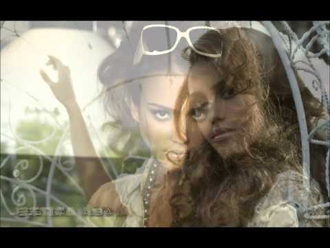 Jessica Alba Photo Slide Show.wmv
