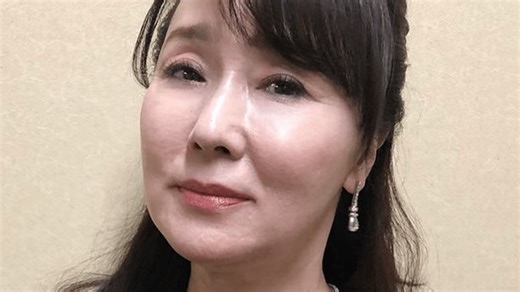 “57歳で熟年婚”浅野ゆう子(65)休日を楽しむ夫との2ショット公開「カッコいいご夫妻」「旦那様イケメンー！」芸能界やファンから反響 - ABEMAエンタメ - 話題のSNS (ニュース) | 無料動画・見逃し配信を見るなら | ABEMA
