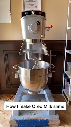 40K views · 159 reactions | This is how I make my Oreo Milk slime!  #slime #reels #satisfying #fun #viralreels #slimevideo | Karina Garcia | Facebook