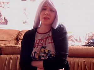 Sweetie shits in her panties and masturbates