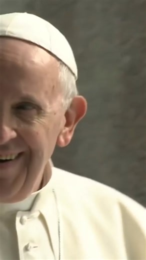 Era 25 de agosto de 2018 que o Papa partia para mais uma viagem apostólica, desta vez para Dublin, na Irlanda, por ocasião do IX Encontro Mundial das Famílias (21-26 de agosto de 2018). Após os compromissos oficiais de boas vindas, teve visita à Catedral de Santa Maria em Dublin e ao Centro de Acolhimento dos Padres Capuchinhos para Famílias sem-teto. Em seguida, o deslocamento para o Croke Park Stadium onde Papa Francisco participou da Festa das Famílias. No dia 26, o Pontífice visitou o Santuá