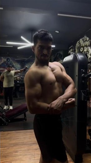 Posing Practice With Chest #motivation #motivational #upsc #fitness #gym#viralvedio #shorts