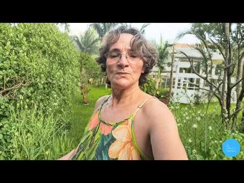 MARIA ELISABETE PORTO 🌸 Natural Older Women Over 50 🍃 Majestic Serenity & Earthy Bloom