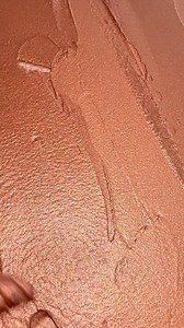 A moment for the texture 😍⁠ Meet your new glow-to: Elate Blush Balm in Bliss ✨ ⁠ This creamy, buildable formula gives you the perfect pop of color while nourishing your skin with natural, sustainable ingredients. Swipe, blend, and radiate with confidence—because your beauty routine should be as effortless as grabbing a PSL with a pal. 🍂⁠ ⁠ ⁠ ⁠ .⁠ .⁠ .⁠ #ElateCosmetics #loveelate #crueltyfree #greenbeauty #capsulebeauty #ecobeauty #beautyritual #capsulewardrobe #beautyroutine #lowwaste #veganbe