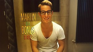 3.6K views · 14 reactions | Nyelvtanulás órán kívül - tippek Martintól és a Bonus-tól A nyelvtanulás egy folyamat, amely nem áll meg az óra befejezésével... | Bonus Nyelviskola | Facebook