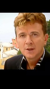 Pupo - Tornerò • 1998 Lançado por I Santo California • 1974 #puppo #isantocalifornia #nostalgicmusic #retronostalgic #retrorevival #retroreels | SingSong6070