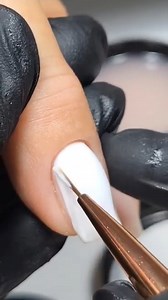 Bemutatjuk az új Fiber Builder Gel építőzselé 8 gyönyörű árnyalatát Pop Melitta Nail Designer & Trainer jóvoltából. Az önterülő, egyfázisú gél rendkívüli tapadással rendelkezik és teljesen hema- és TPO mentes 🌿 Nézd meg a teljes kollekciót: https://didierlab.beauty/3SYOW1 _____ #didierlab_hungary #manikűr #műköröm #géllakk #studiosdidier #pozitív #körömdíszítés #nailart #nails💅 #pedikűr #hungariannails #színes #pozitívenergia #akció #szépkörmök #beautifulnails #gelpolish #studiosdidier #fiberg
