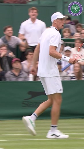 19K views · 206 reactions | An absolute beauty from Jan Choinski ‍ | LTA - Tennis For Britain | Facebook