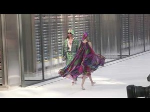 Chanel Fashion Show Ready to Wear SS17