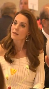 Good evening ❤️🤗 #royalwedding #meghanmarkle #harrymeghan #princessdiana #princelouis #katemiddleton #duchesscatherine #catherinemiddleton #duchesskate #duchessofcambridge #princewilliam #princeharry #princegeorge #princesscharlotte #royalfamily #royal #dukeofcambrige #williamkate #katewilliam #reels #instagramreels | William and Catherine