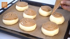 292K views · 4K reactions | Crunchy and Buttery Coffee BUNS How to...