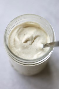 Vegan Sour Cream Recipe (5 Ingredients!)