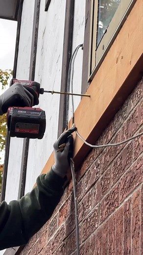 Something satisfying about using structural screws when it just sucks the ledger tight. The advancements to these screws over the years has been incredible. I like to use them in new builds a | Reggie Parish