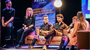 CSD-Empfang in Stuttgart: „Liebe wird immer stärker sein als Hass“