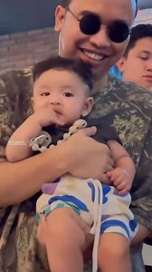 14K views · 651 reactions | Nyantai Gitu Nduw Di Gendong Pak De Nunu來 | ShortGamer | Facebook