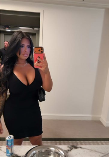 Hailey England (@officialhaileyengland)’s videos with MY WIFE NAOMI - .