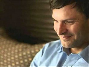 Apple 'genius' Steve Jobs dies from cancer