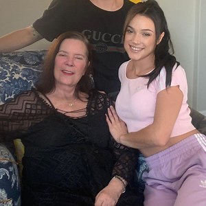 Kris Jenner's Niece Natalie Zettel Mourns “Sweet” Mom Karen Houghton After Her Death