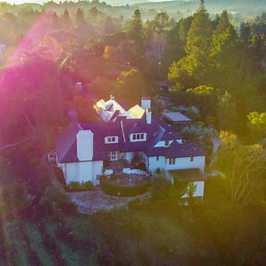 #IntelArchitectureDay outlines strategic shift for Intel's design and engineering model with six foundational building blocks. https://intel.ly/2PKNAKb | Intel