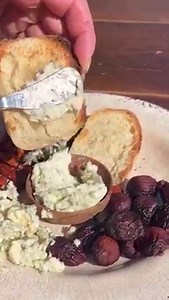A slather of this blue cheese and butter mixture instantly turns toasted bread into a gourmet treat! It's great with veggie sticks and burgers, too. https://bit.ly/3FqfrLu (📽🎞 : @pointreyescheese) #RealCaliforniaMilk #RealCaliforniaCheese | Real California Milk Philippines