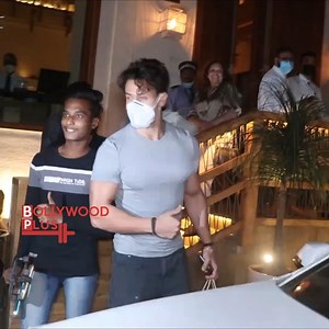 Krishna Shroff Brother Tiger Shroff And GF Disha Patani ON SUNDAY BRUNCH. || Bollywood Plus || #KrishnaShroff #brothers #TigerShroff #girlfriend #dishapatani #sunday #brunch #BollywoodPlus Tiger Shroff Disha Patani | Bollywood Plus