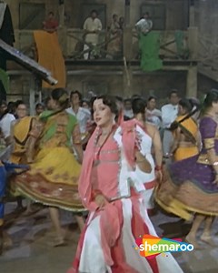 121K views · 1.9K reactions | Song Name: Aise Rang De Piya Daag Na Lage Kabhi Movie: Babu( 1983 ) Singer: Kishore Kumar, Lata Mangeshkar Lyrics: Majrooh Sultanpuri Music: Rajesh Roshan #ShemarooFilmiGaane #BollywoodRetroSongs #GoldenCollection #RetroVibes #OldisGold #EvegreenSongs #HindiGaane #KishoreKumarSongs #Bestof #EvegreenMelody #Legends #Bollywood #VideoSongs #HindiFilms #Nostalgic #BollywoodHits | Filmi Gaane | Facebook