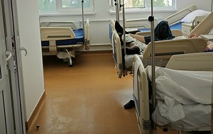 Meniu special la „Mavromati” pentru sute de pacienți care își petrec sărbătorile pe patul de spital